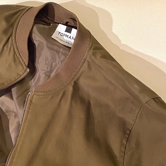 TOPMAN LIGHTWEIGHT MEN'S BOMBER JACKET, OLIVE/KHAKI, 100% COTTON, SIZE MED. NWOT - Picture 11 of 12